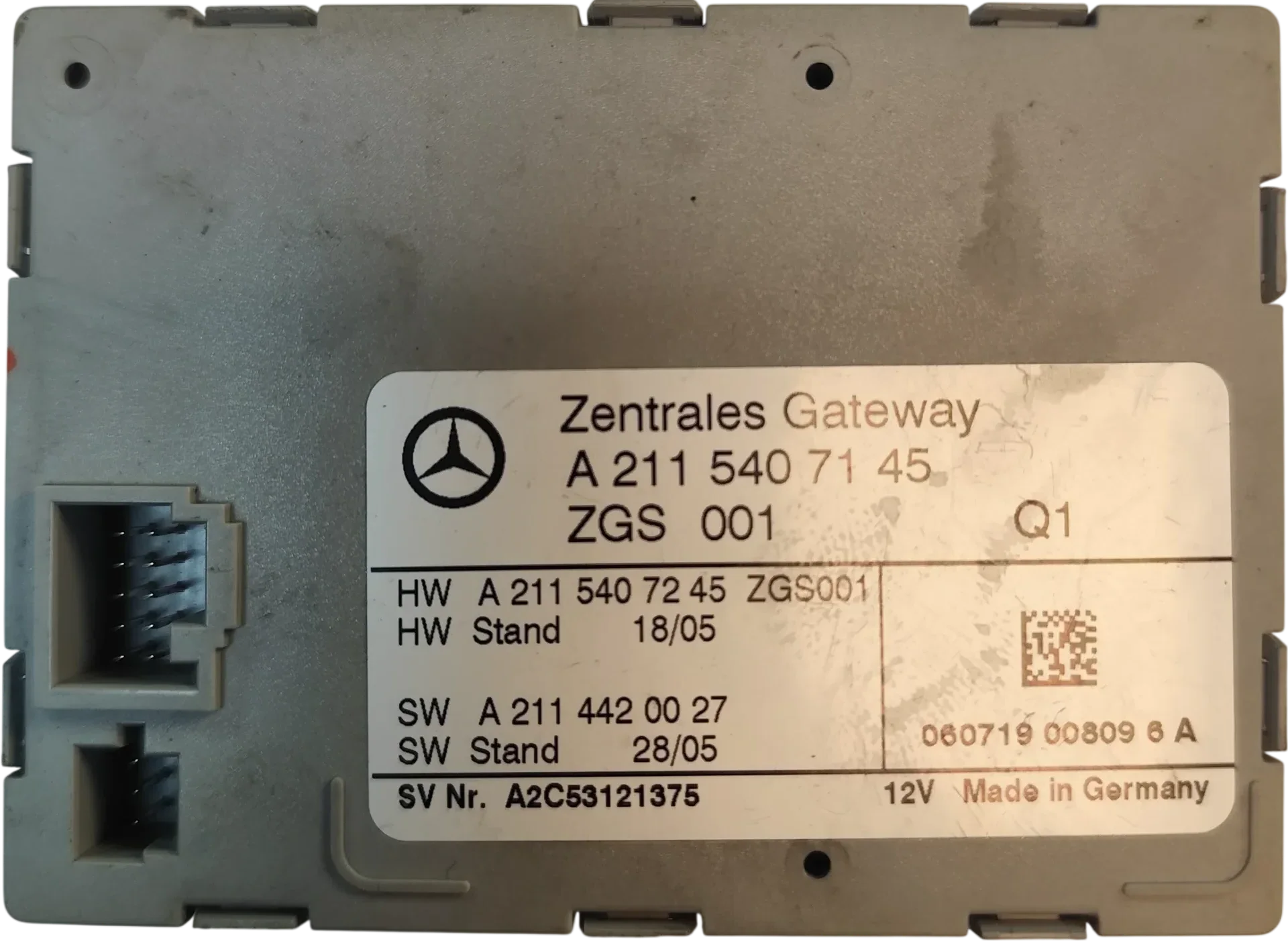 Mercedes-Benz A2115407145