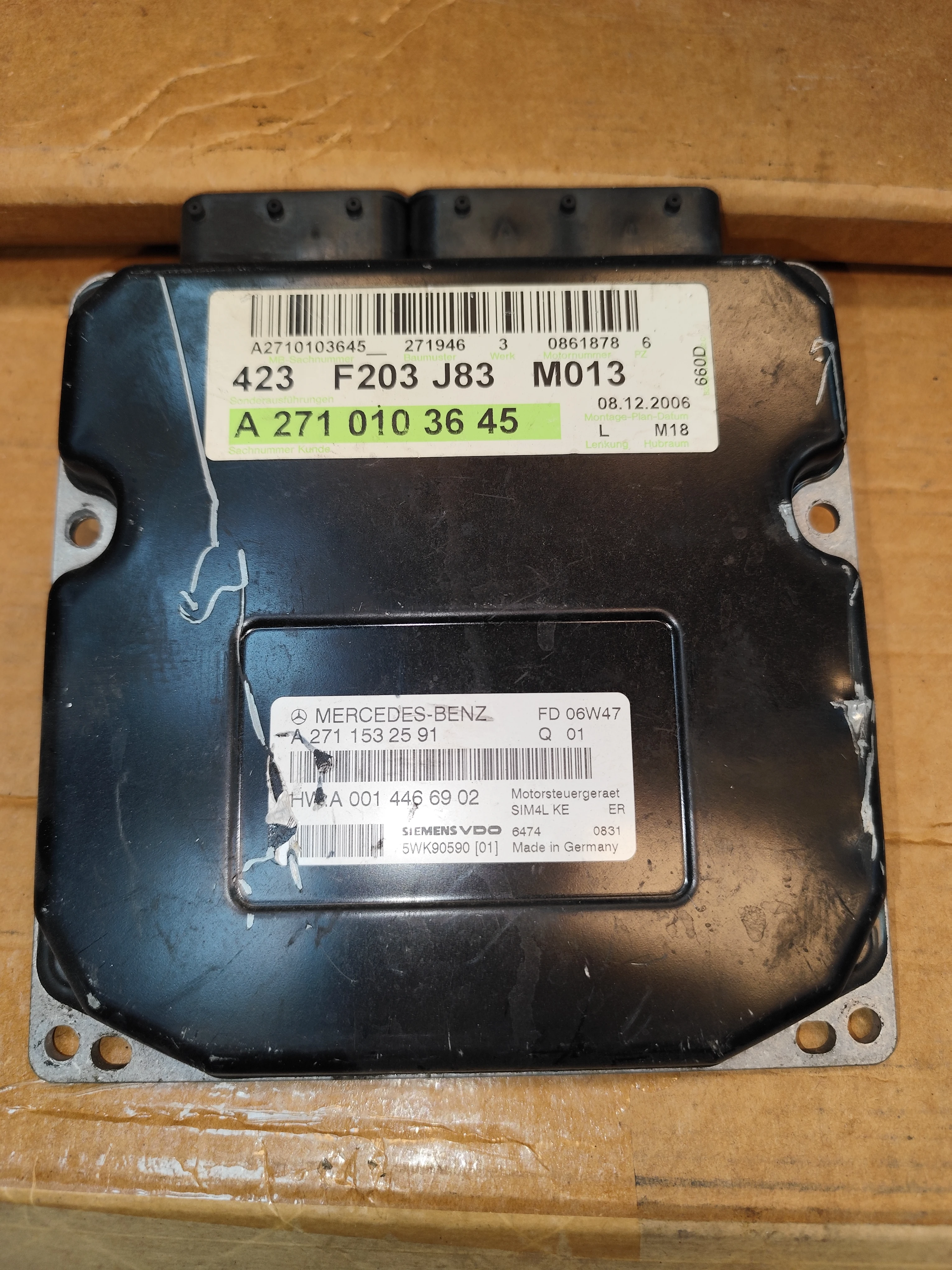 Mercedes-Benz ECU Engine Control Units | A2711532591 | Siemens 5WK90590 | A0014466902 | Genuine Used