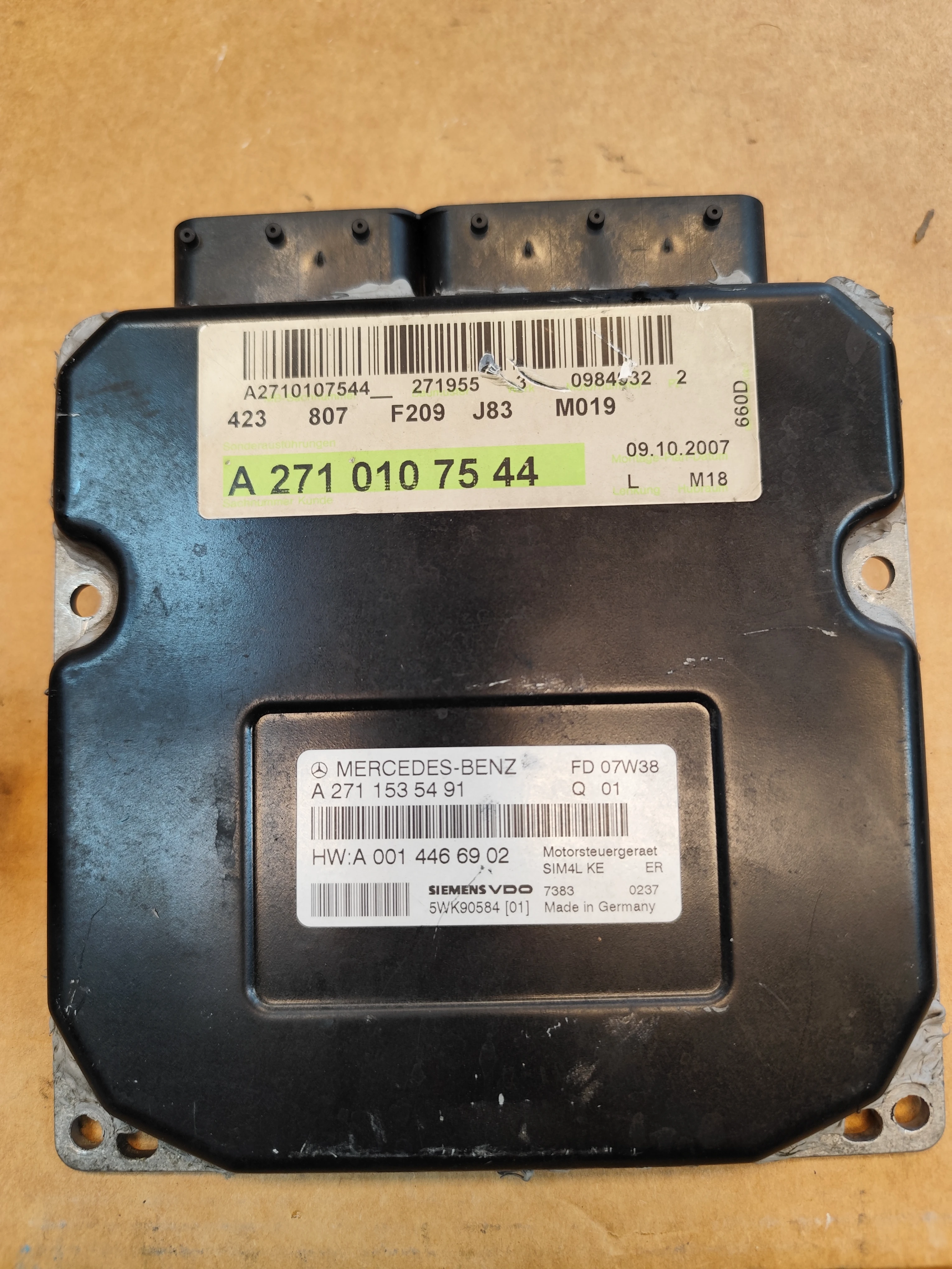 Mercedes-Benz ECU – Engine Control Units | A2711535491 | Siemens 5WK90584 | Genuine Used