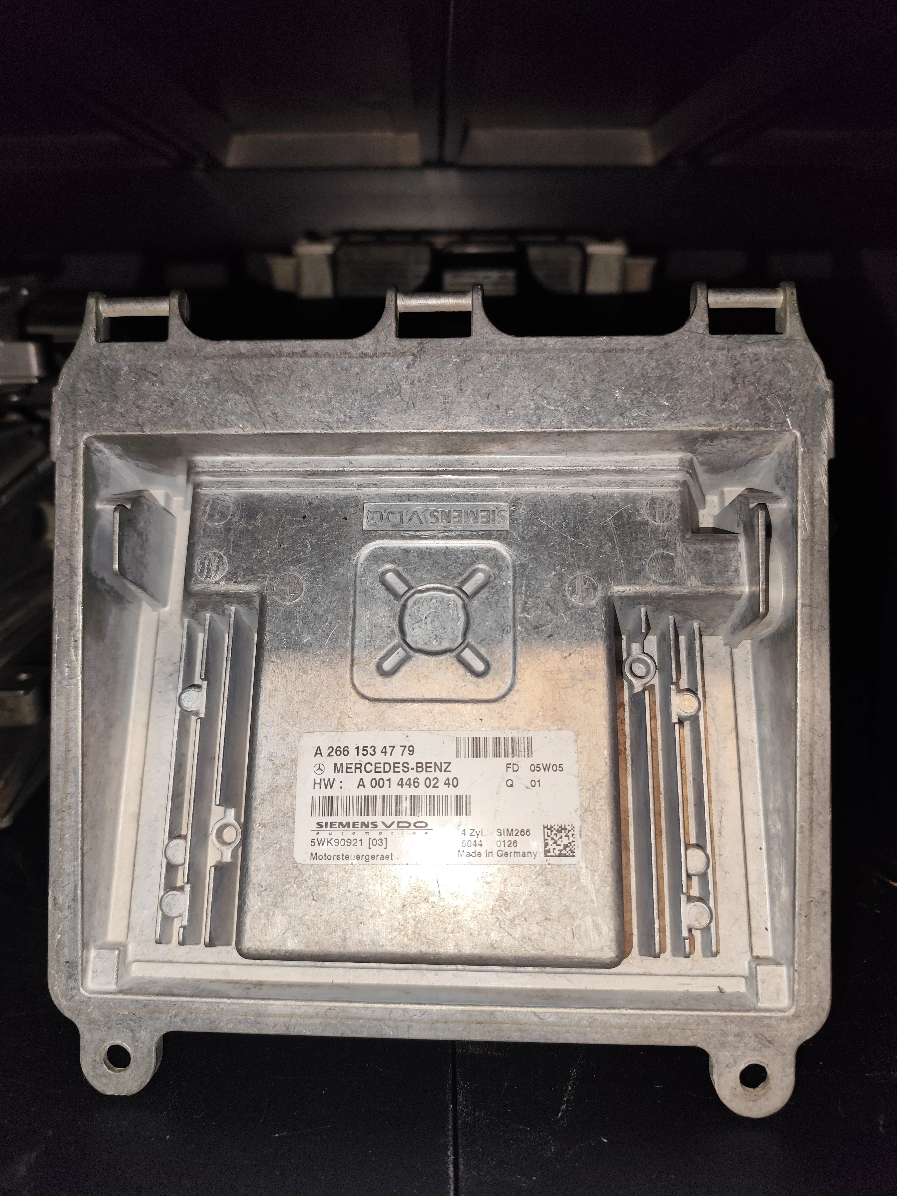 Mercedes-Benz ECU – Engine Control Units | A2661534779 | Siemens 5WK90921 | Genuine Used