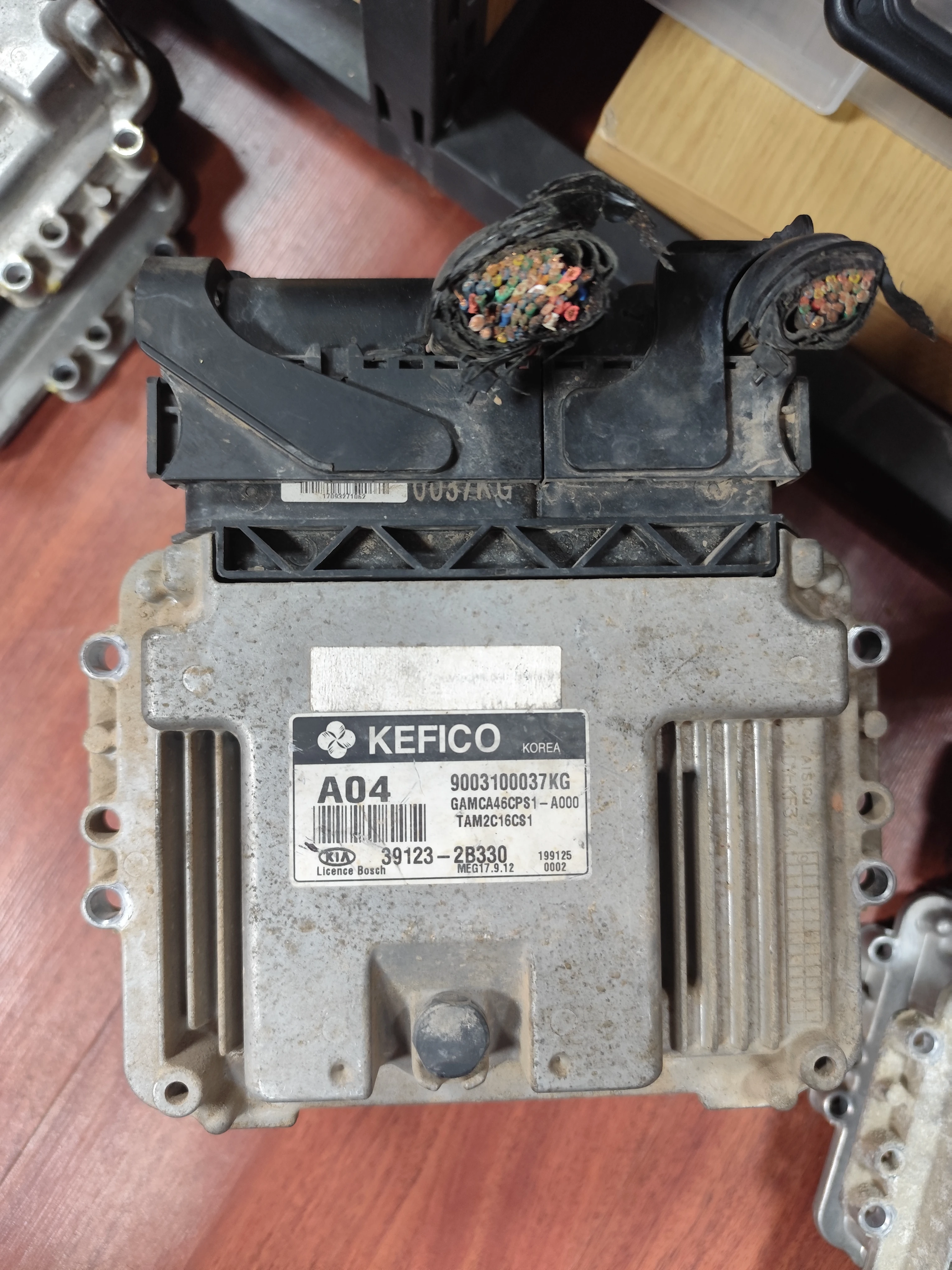 Kia ECU – Engine Control Units | 391232B330 | Kefico 9003100037KG | Genuine Used