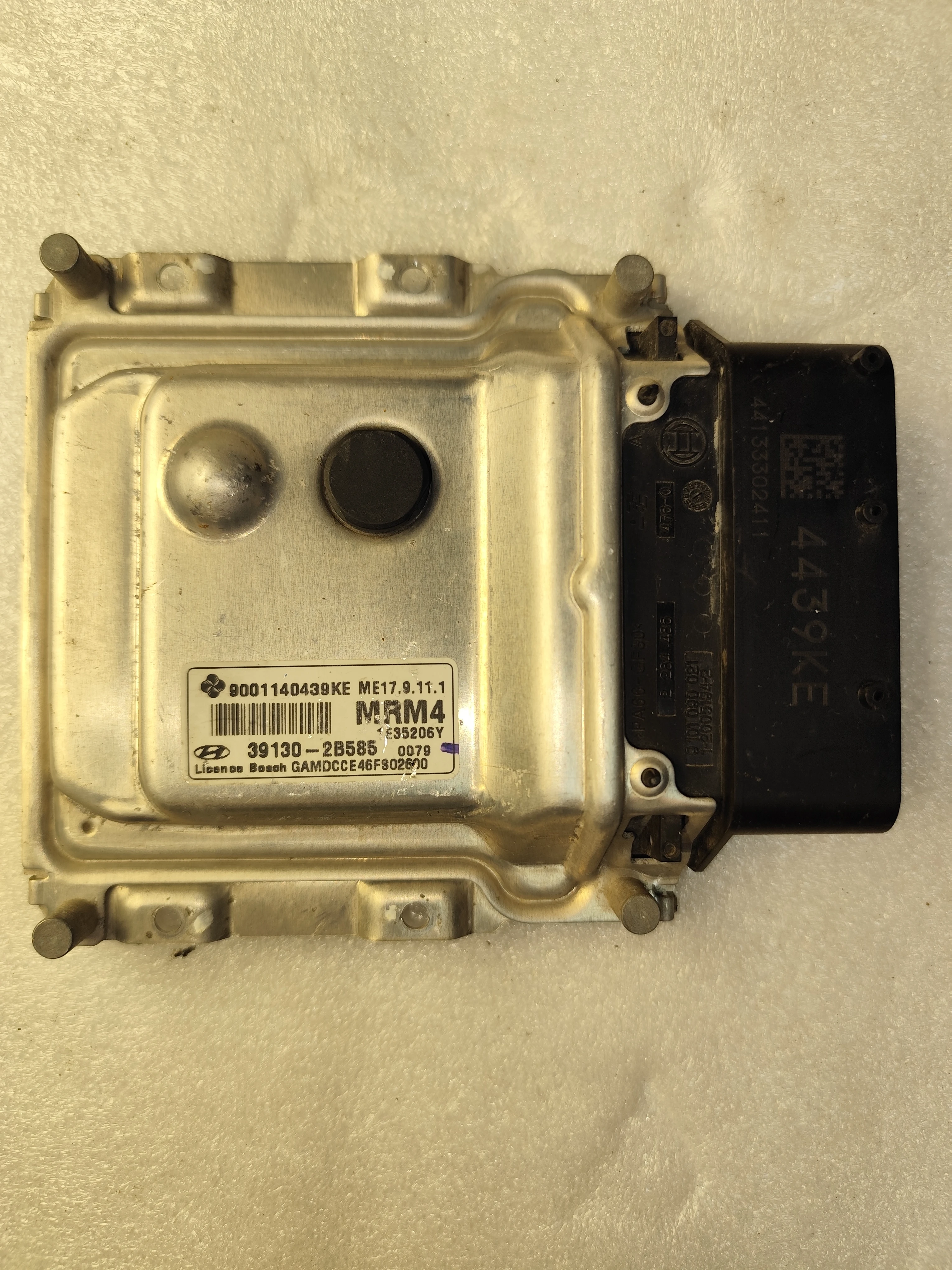 Hyundai ECU – Engine Control Units | 391302B585 | Bosch 9001140439KE | Genuine Used