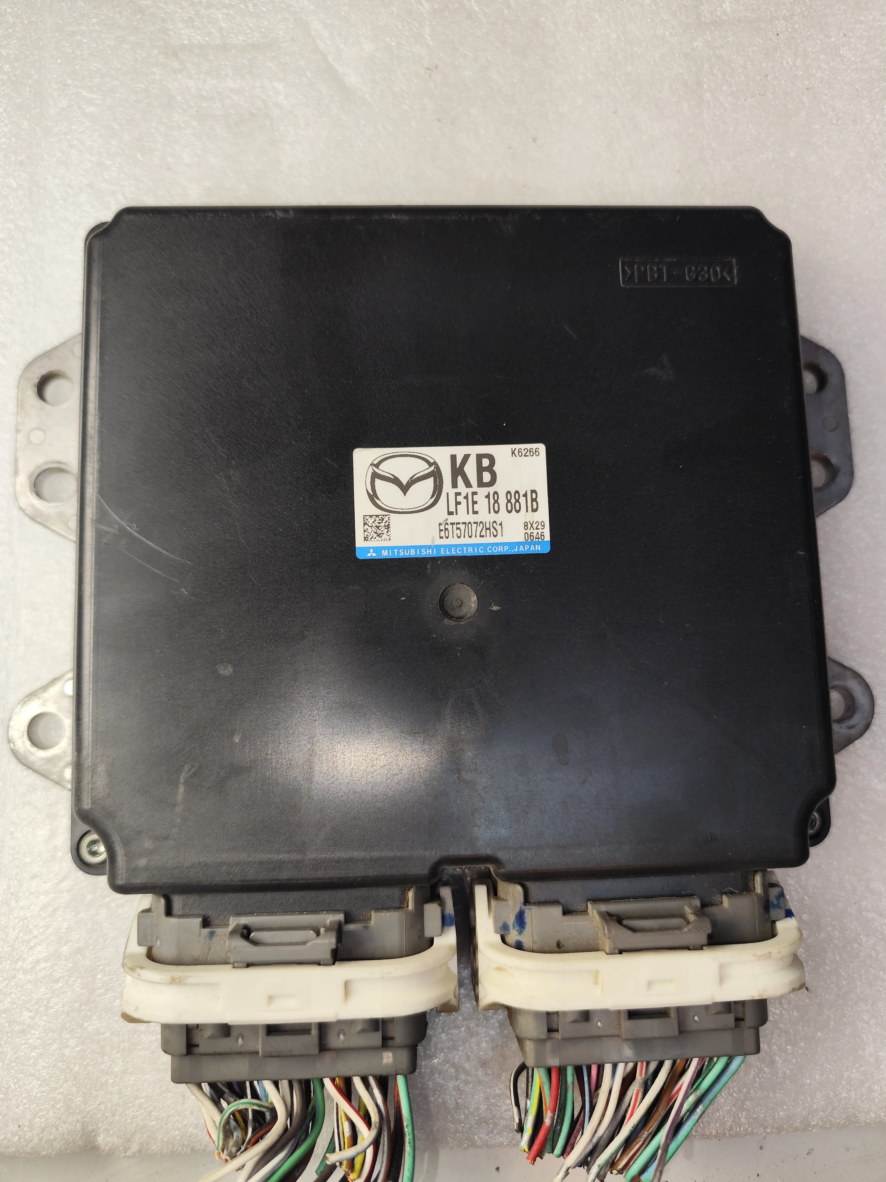 Mazda ECU – Engine Control Units | LF1E18881B | Mitsubishi E6T57072HS1 | Genuine Used