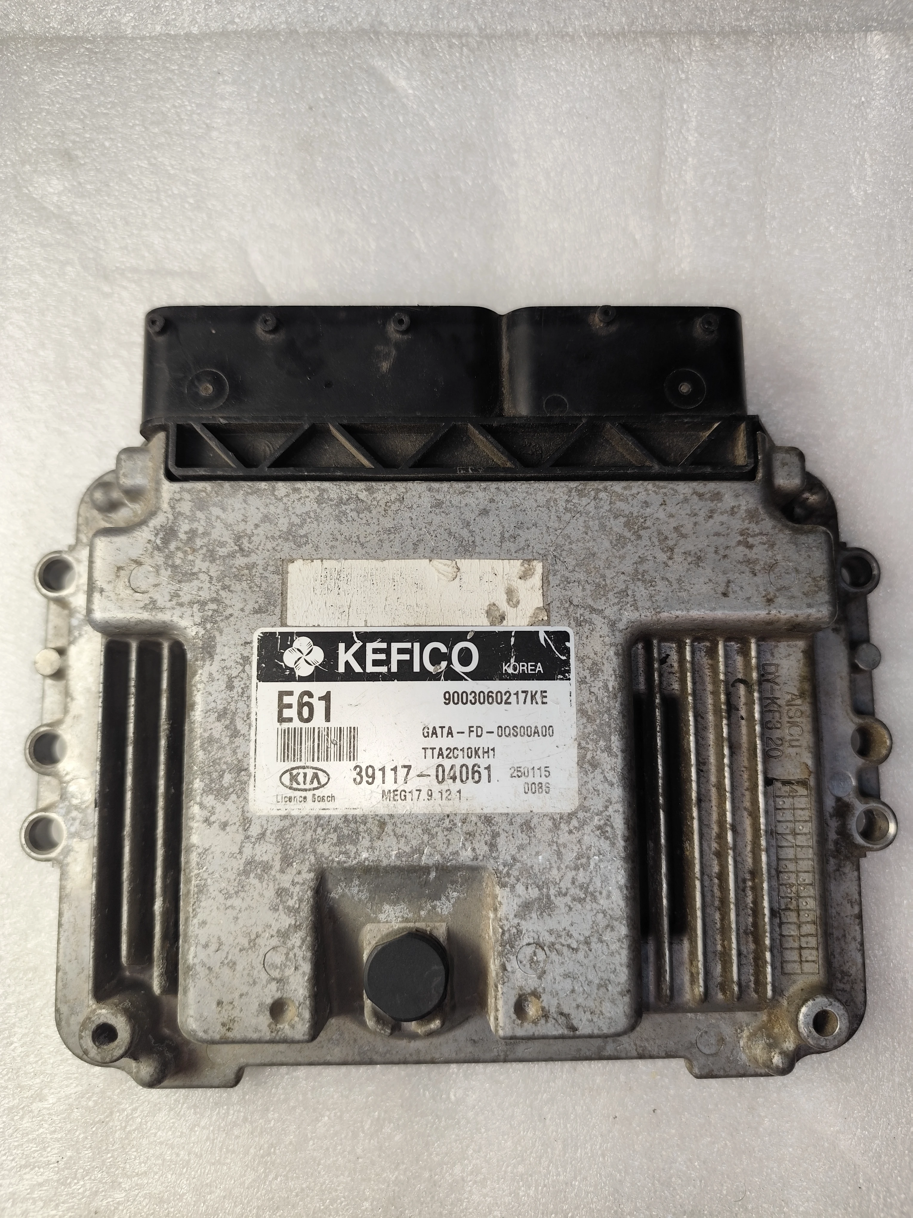 Kia ECU – Engine Control Units | 3911704061 | Kefico 9003060217KE | Genuine Used
