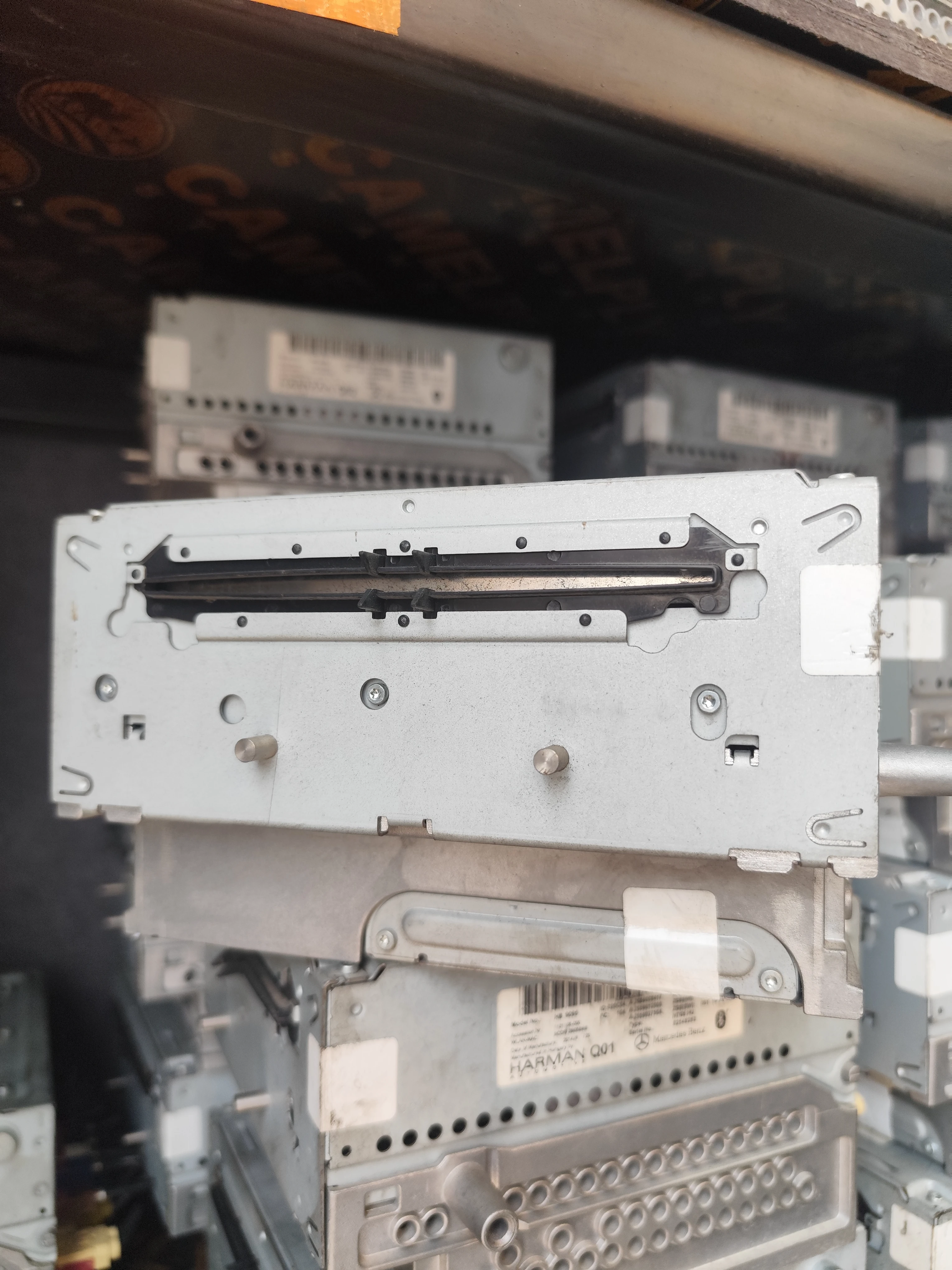 Mercedes-Benz COMAND multimedia head units A2059005726