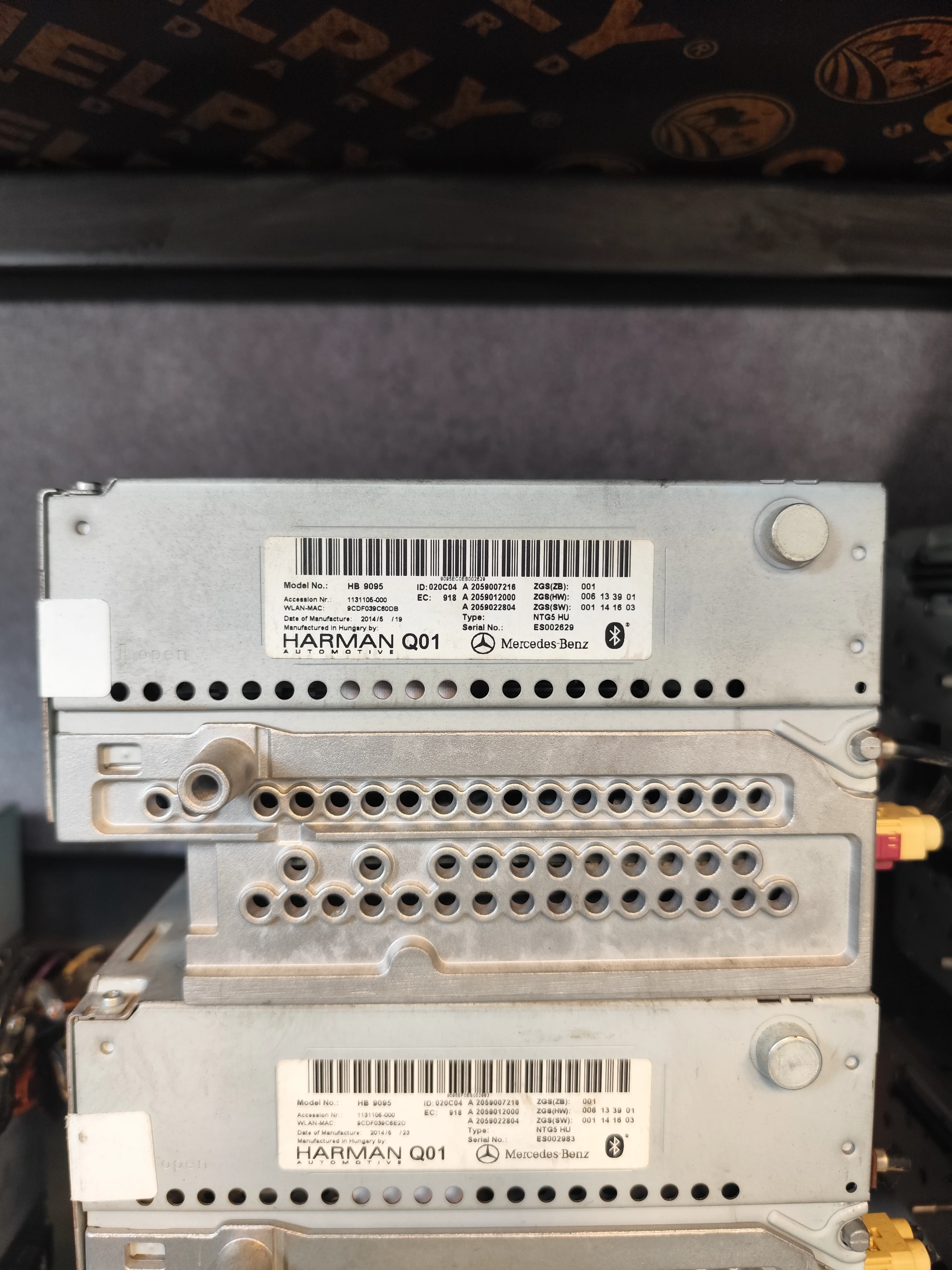Mercedes-Benz COMAND multimedia head units A2059007216