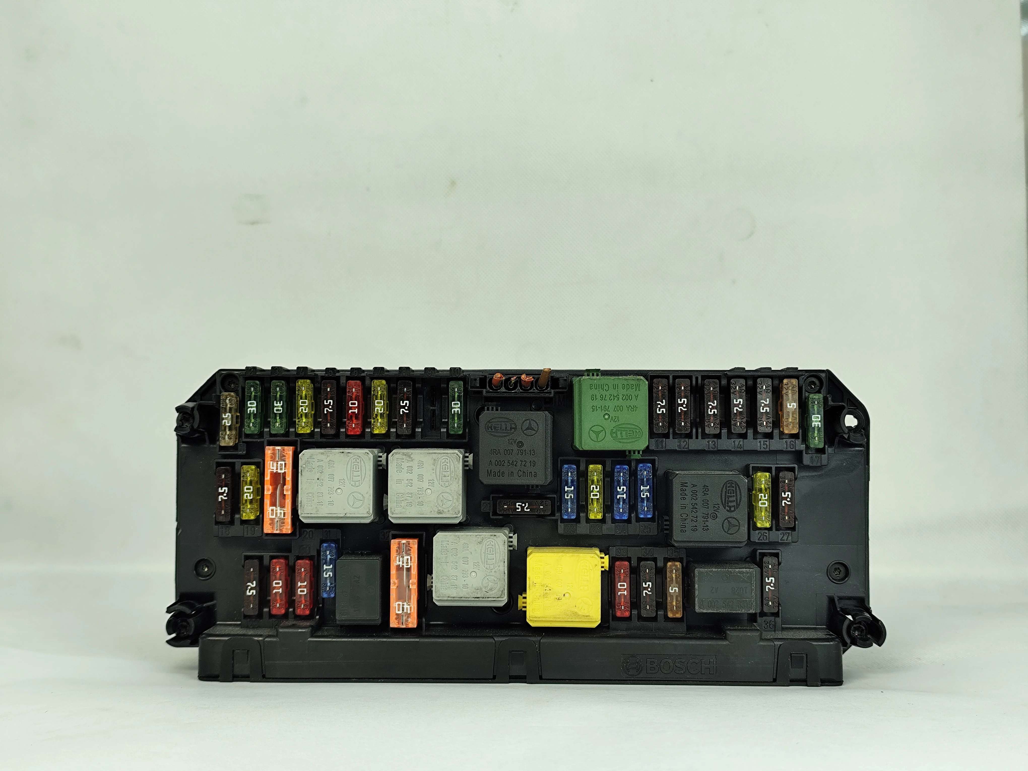 Mercedes-Benz A2129005111