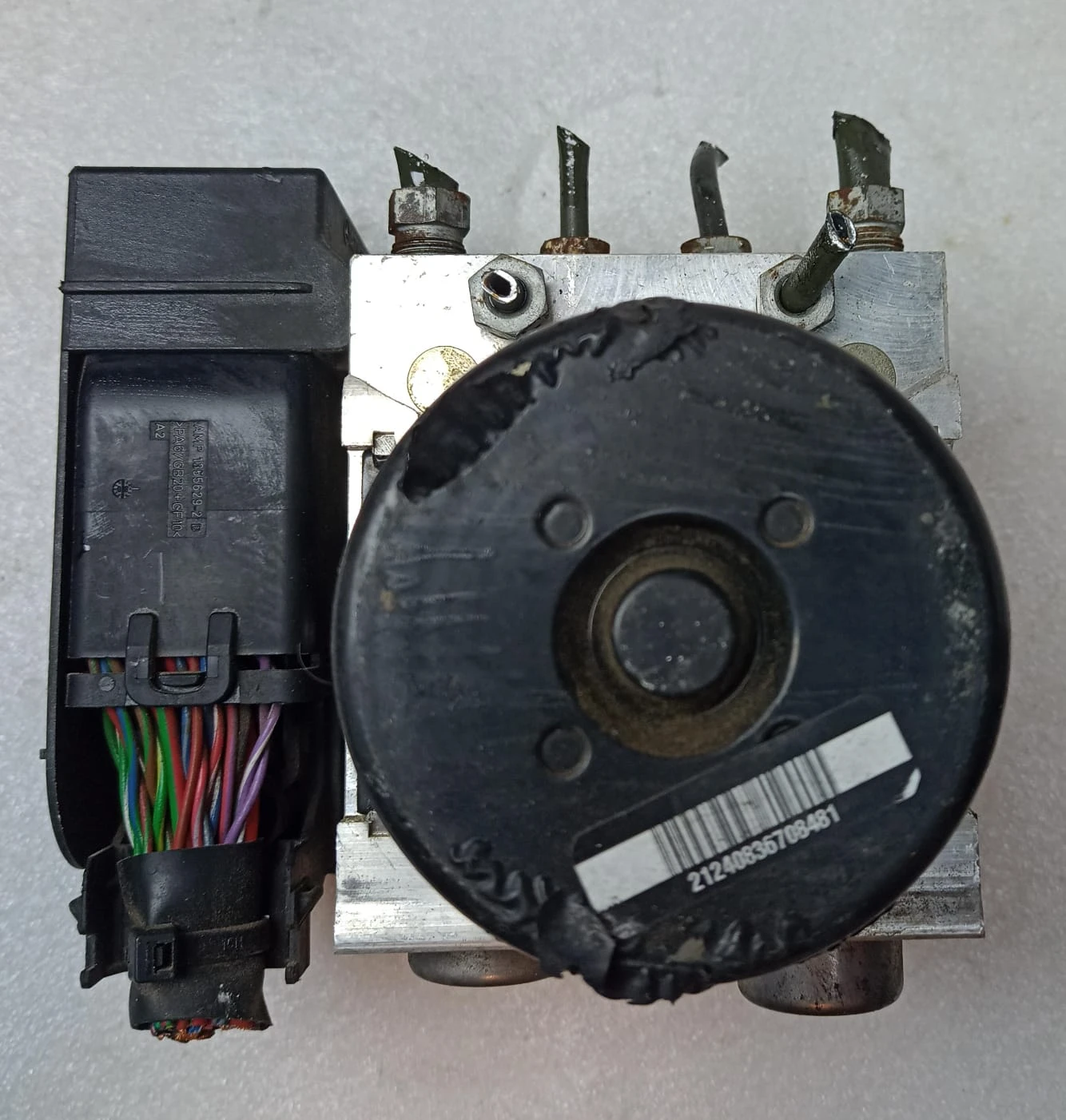 Mercedes-Benz Anti-lock Braking System (ABS) and Electronic Stability Program (ESP) control unit module A2045455432