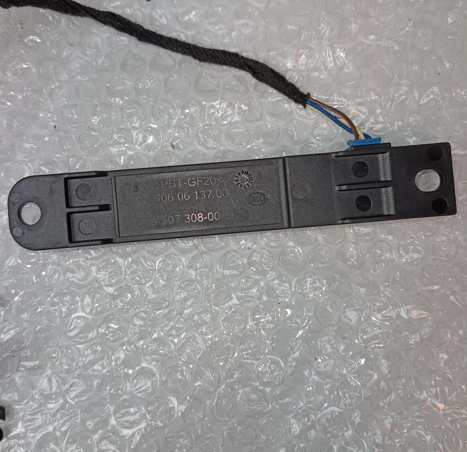 Mercedes-Benz Keyless-Go Antenna A1679054700