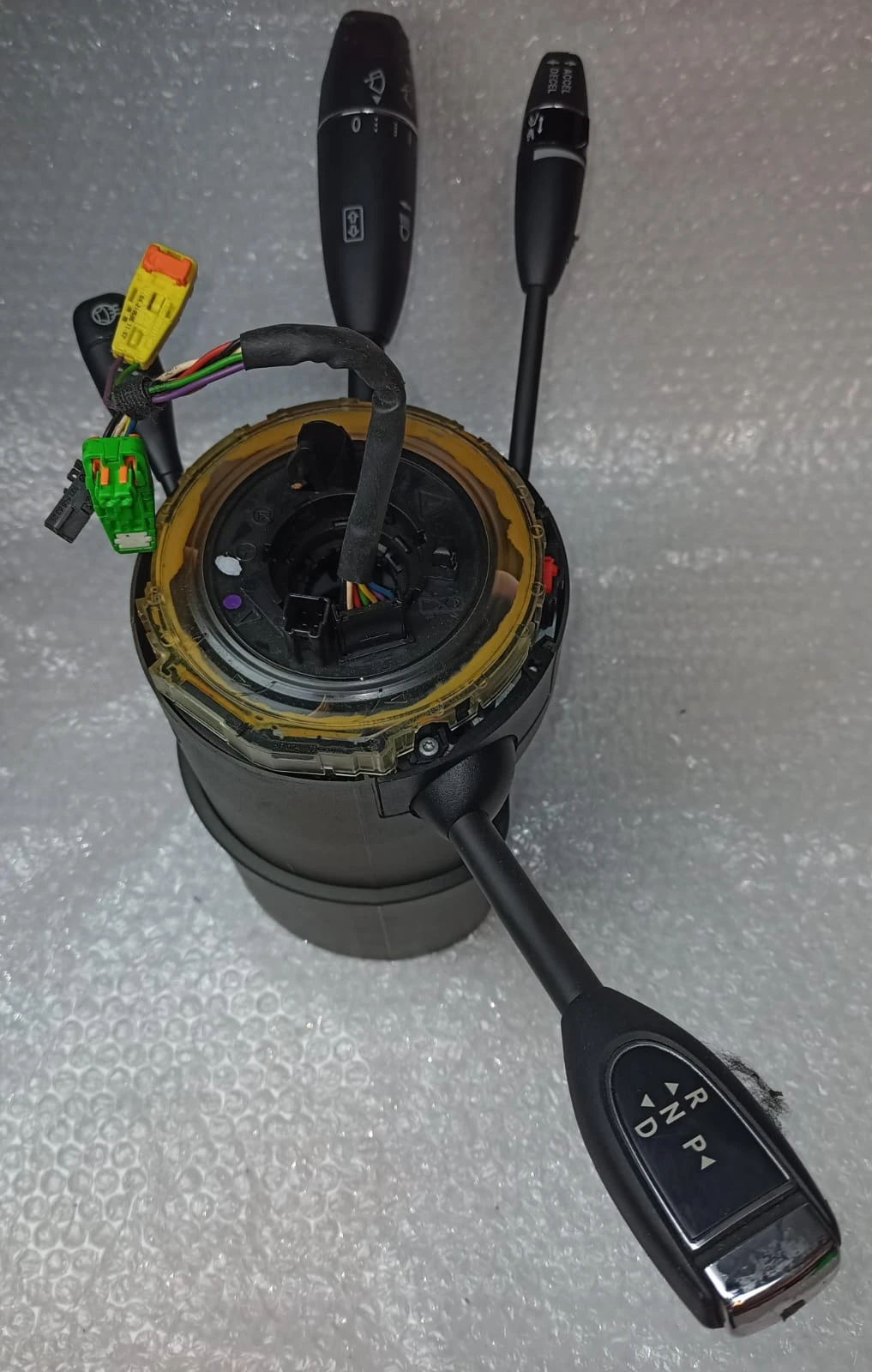 Mercedes-Benz Steering Column Switch Assembly / Module A22154013457J07