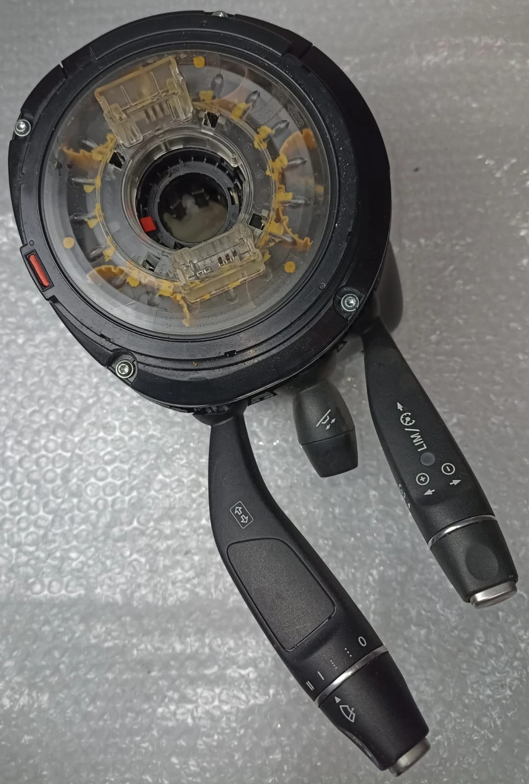 Mercedes-Benz STEERING COLUMN SWITCH ASSEMBLY / MODULE A408628