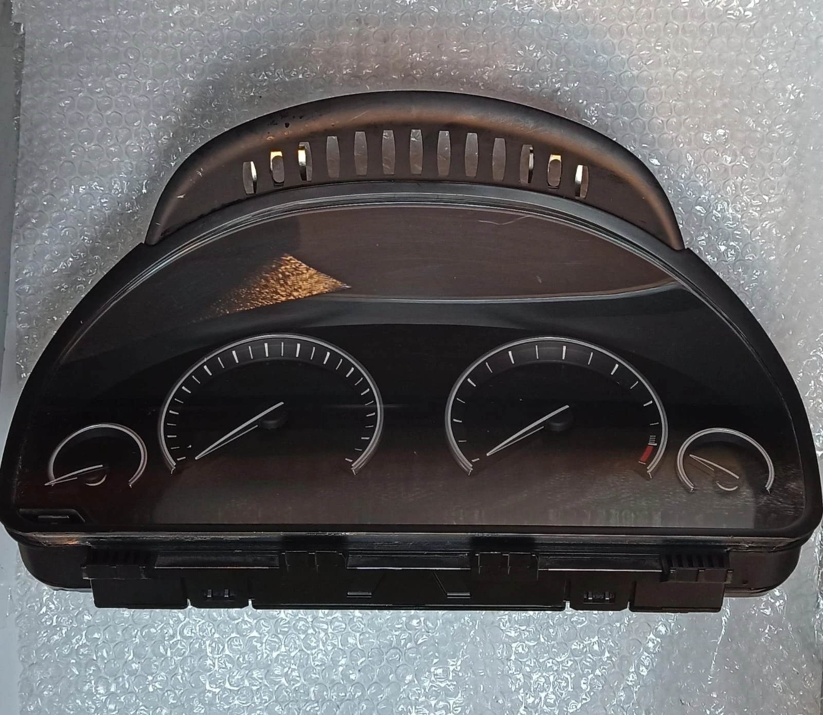 BMW Speed meter & Gages 924933901
