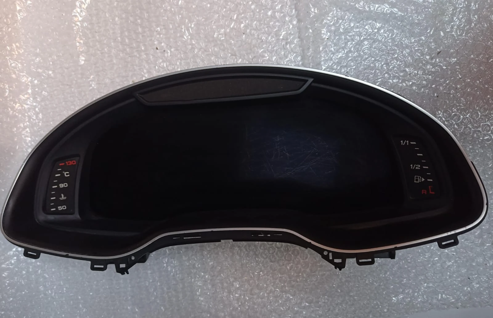 Audi Speedmeter & Gages 4M0920790