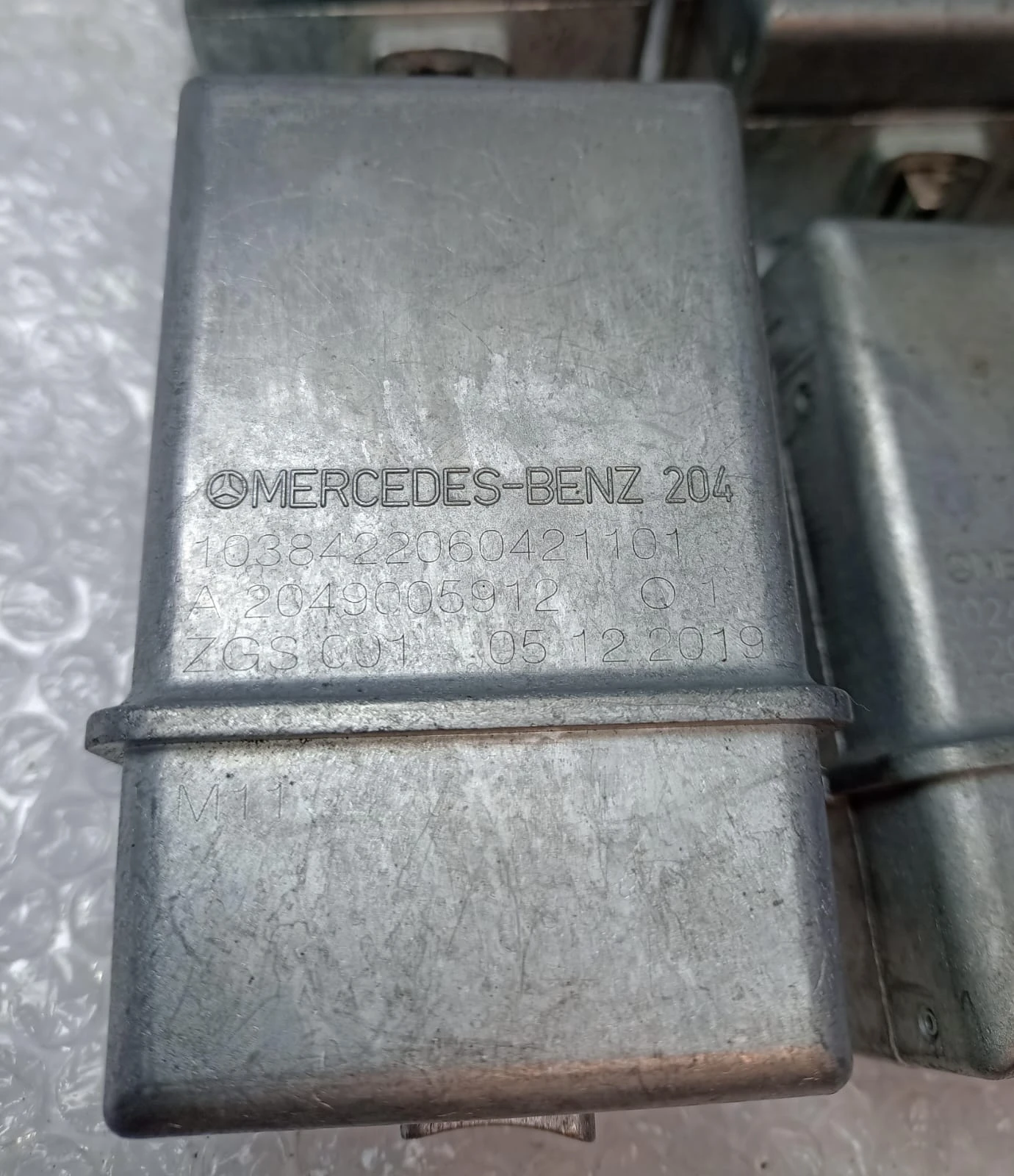 Mercedes-Benz ESL / Steering Lock Steering Column Lock Actuators | A2049005912 | Mercedes-benz 1038422060421101 | Genuine Used