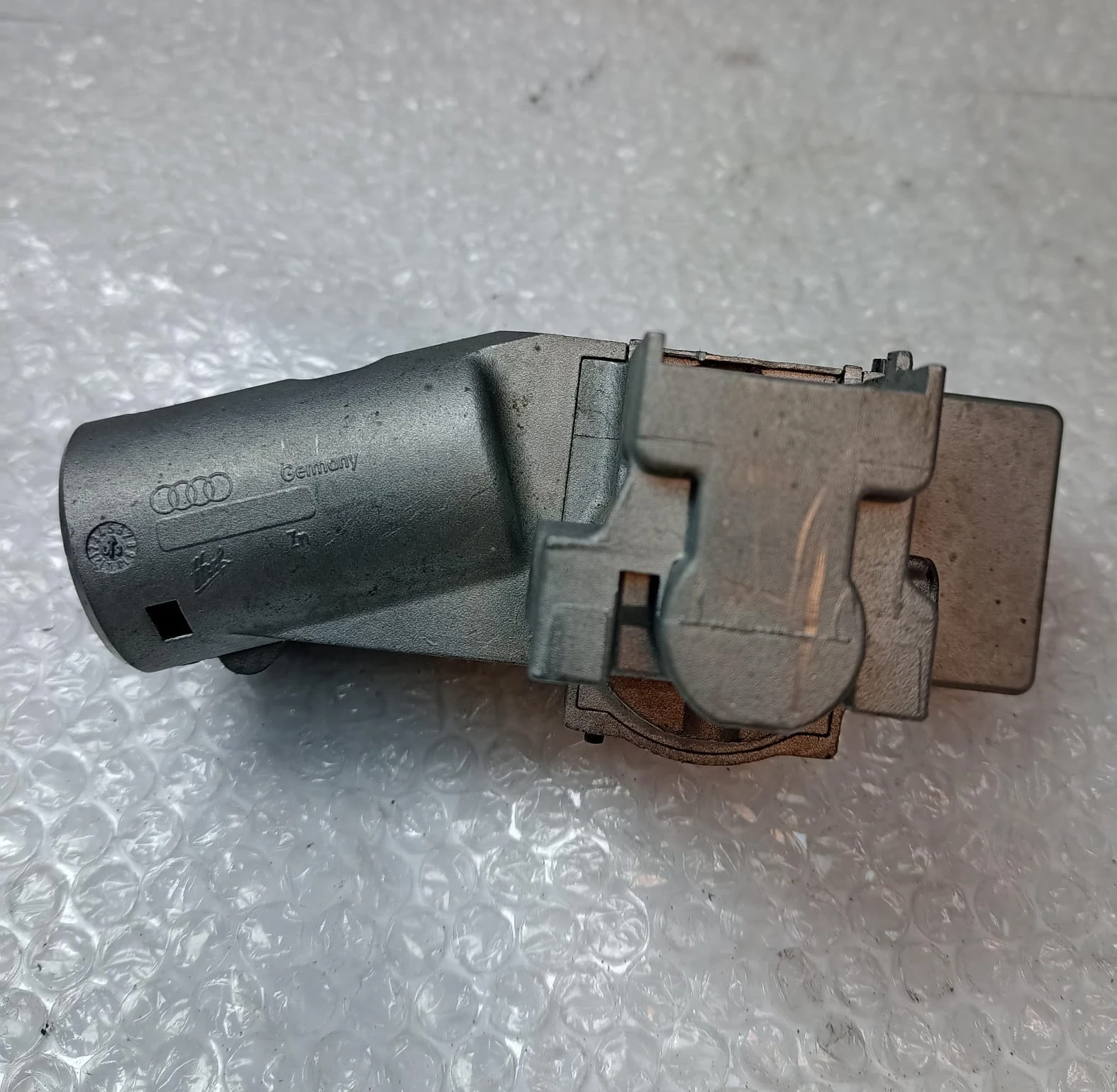 Audi ESL / Steering Lock – Steering Column Lock Actuators | | Genuine Used