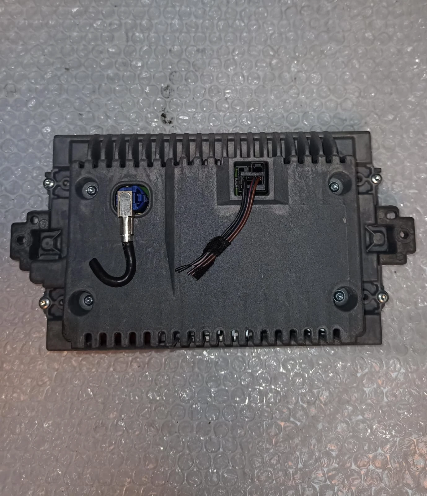 Mercedes-Benz Air suspension control unit | A2049007408 | 2335591001 | Genuine Used