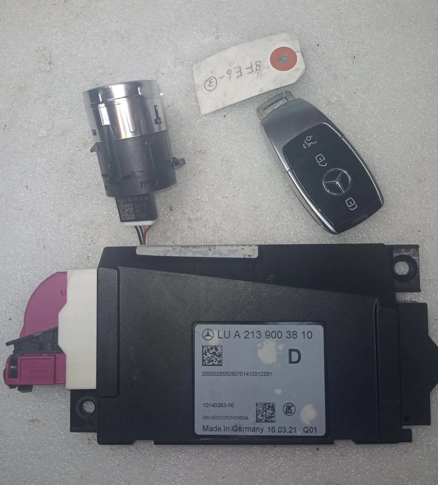 Mercedes-Benz EIS / EZS Electronic Ignition Switches | A2139003810 | Mercedes-benz 1014038300 | Genuine Used