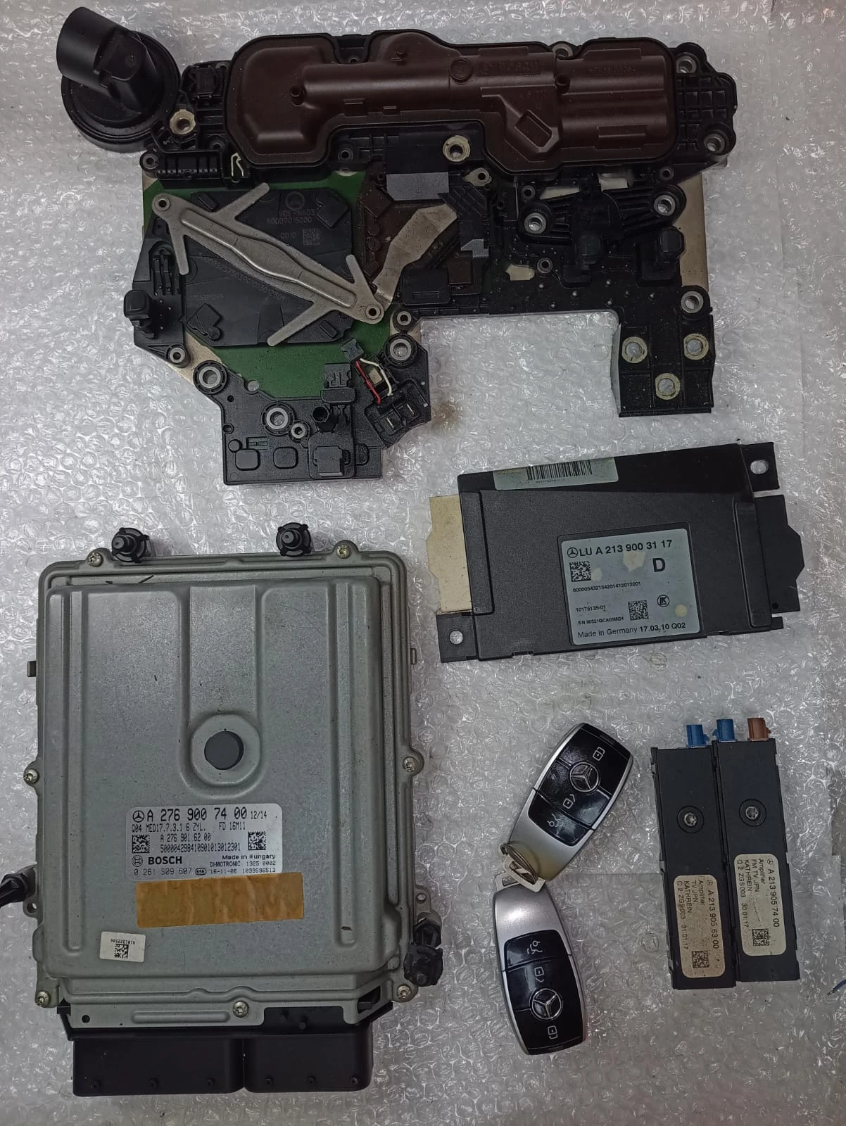 Mercedes-Benz FBS4 immobilizer system SET / complete starting kit A2749001000SET2KEY