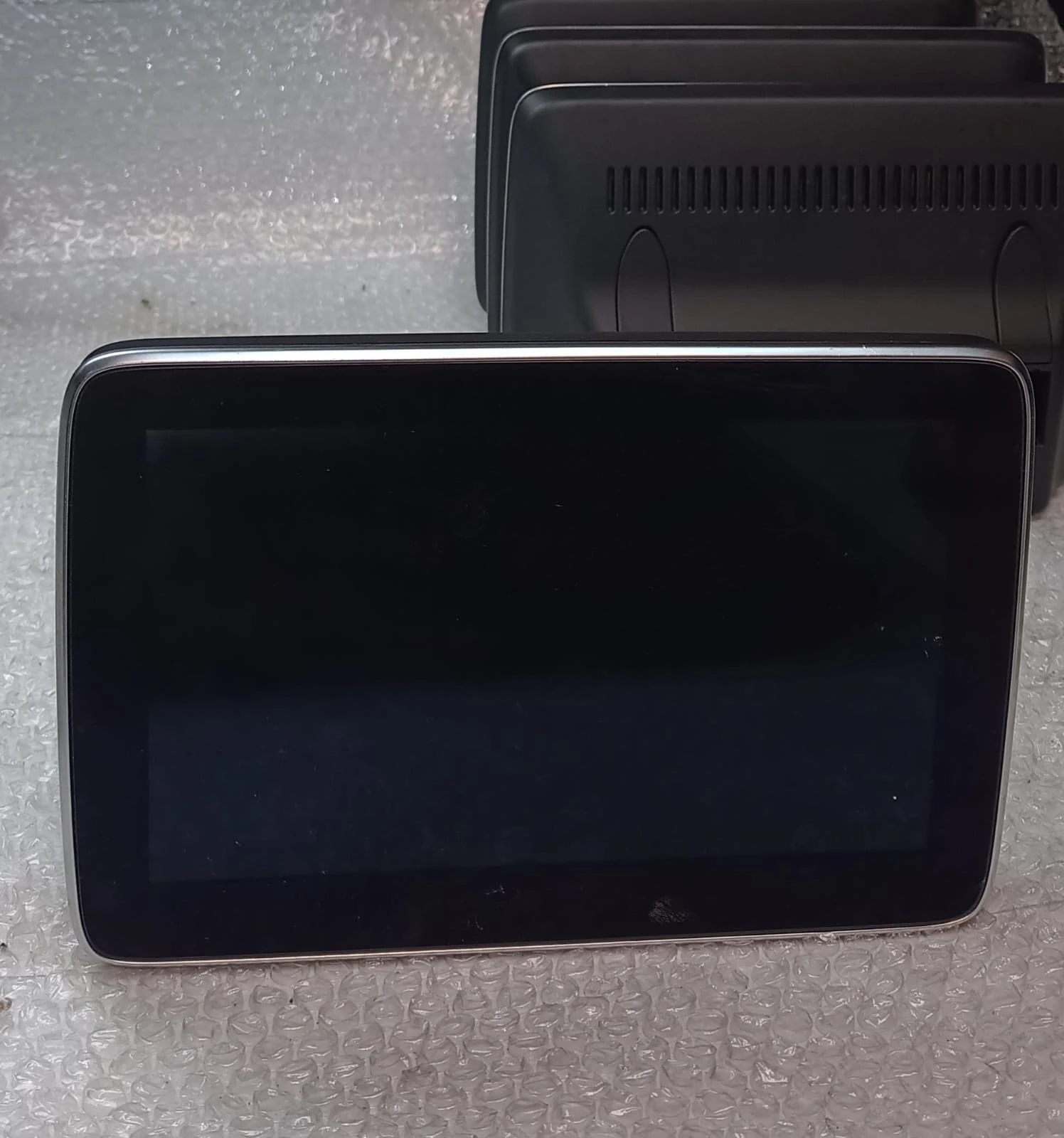 Mercedes-Benz Display / Dashboard Screen A1669007814