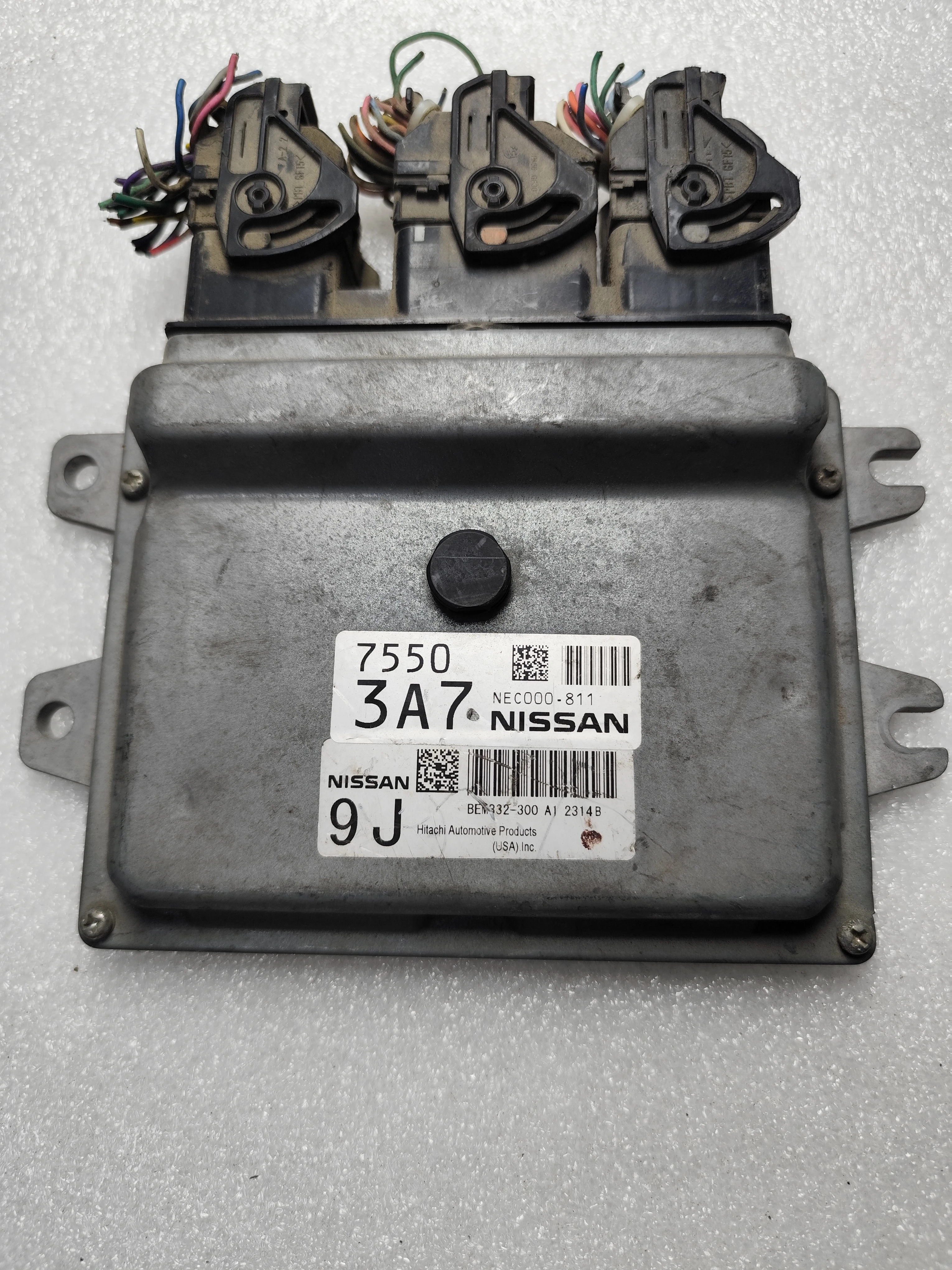Nissan ECU – Engine Control Units | NEC000811 | Hitachi BEM332300A1 | Genuine Used