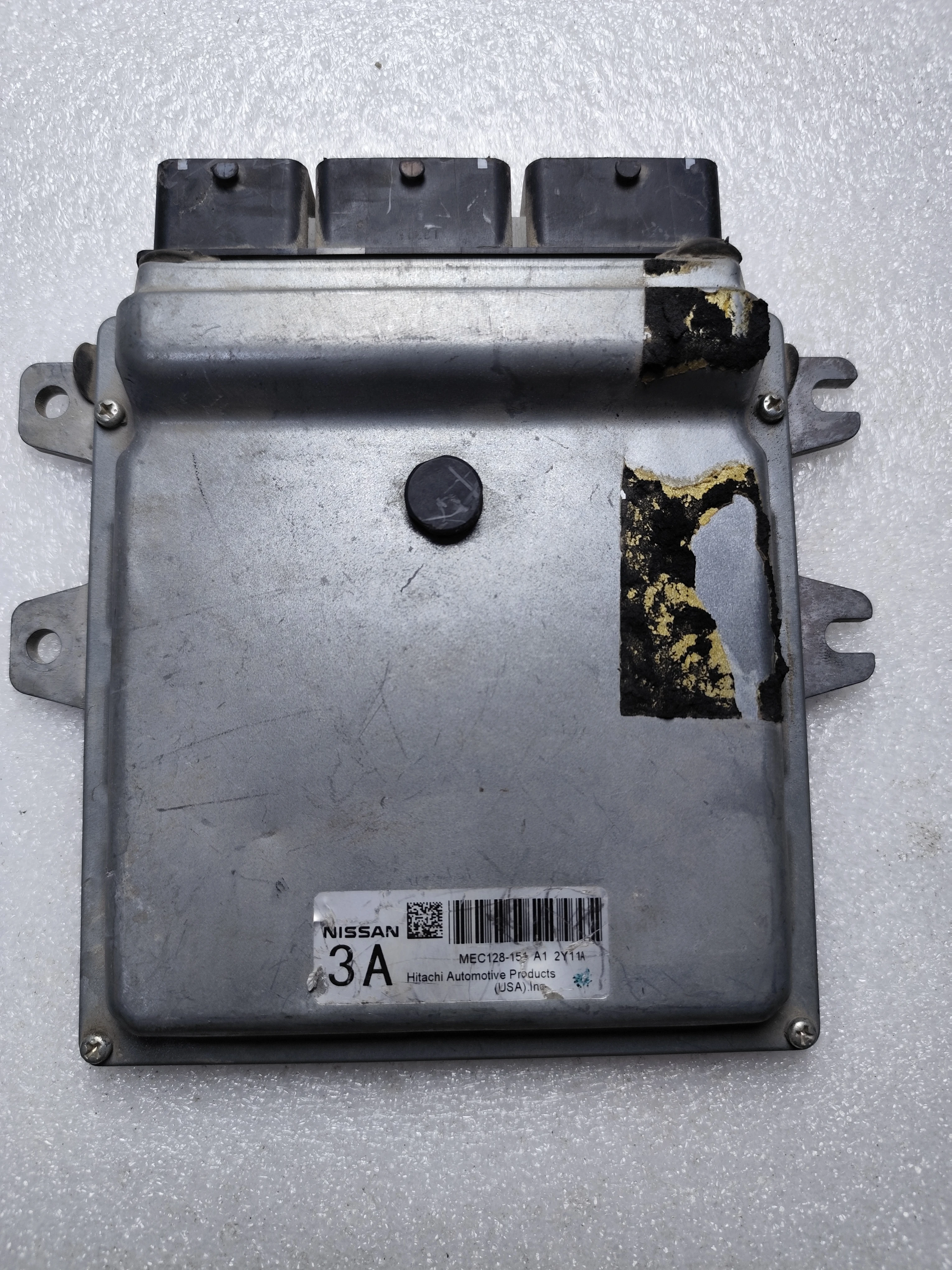 Nissan ECU – Engine Control Units | MEC12815A12Y11A | Hitachi MEC12815A12Y11A | Genuine Used