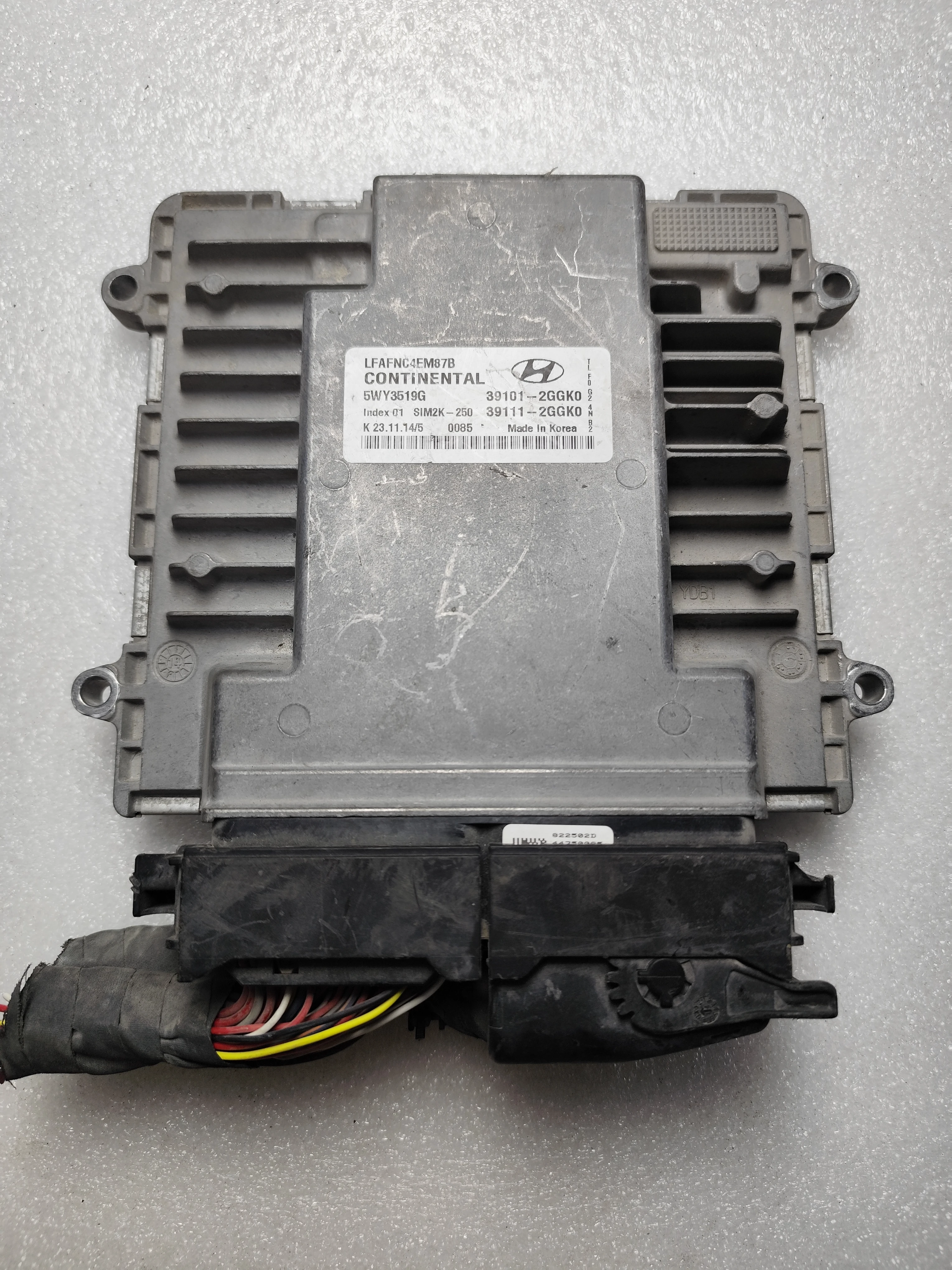 Hyundai ECU – Engine Control Units | 391012GGK0 | Continental 5WY3519G | Genuine Used