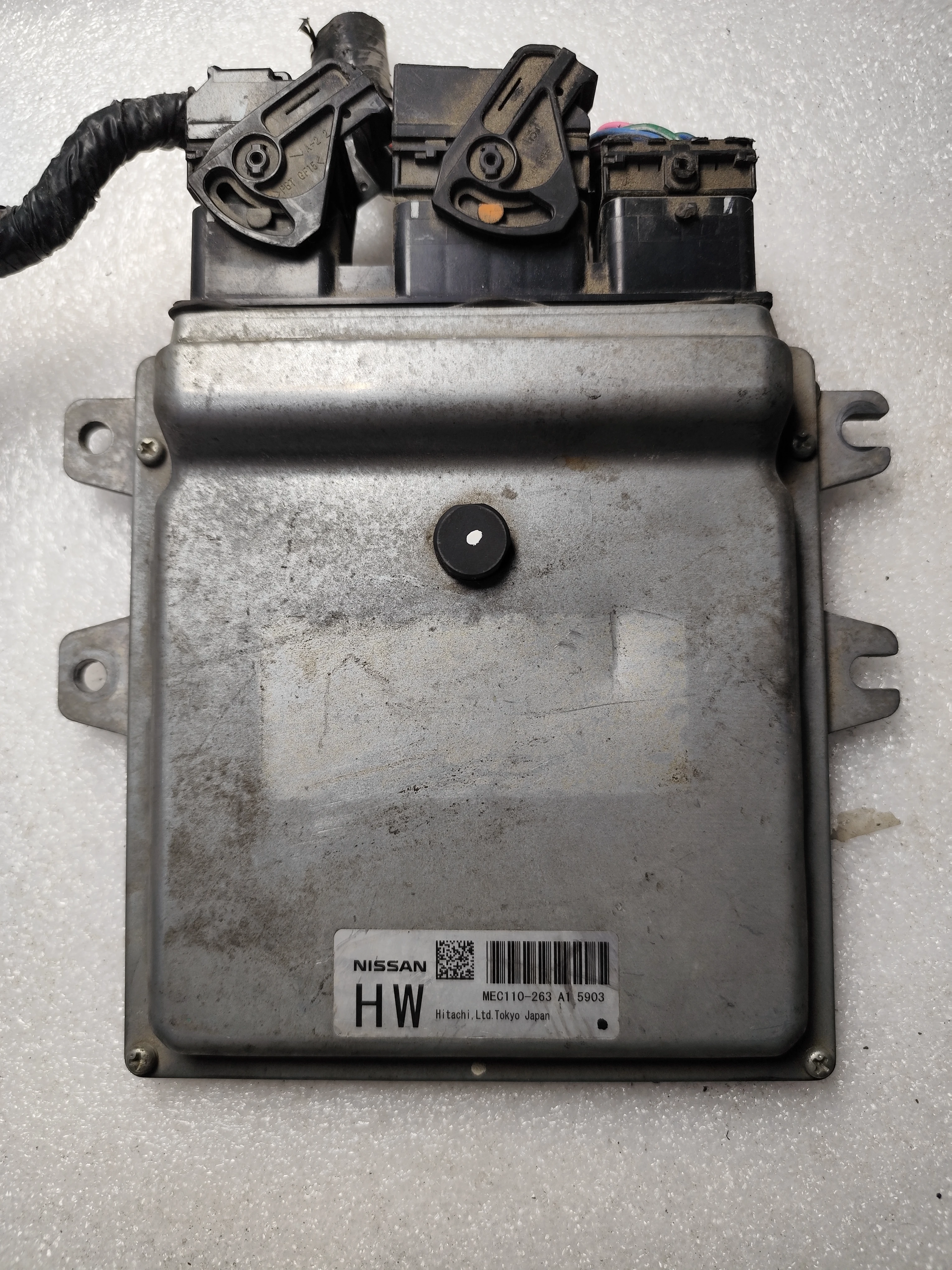 Nissan ECU – Engine Control Units | MEC110263A1 | Hitachi MEC110263A15903 | Genuine Used