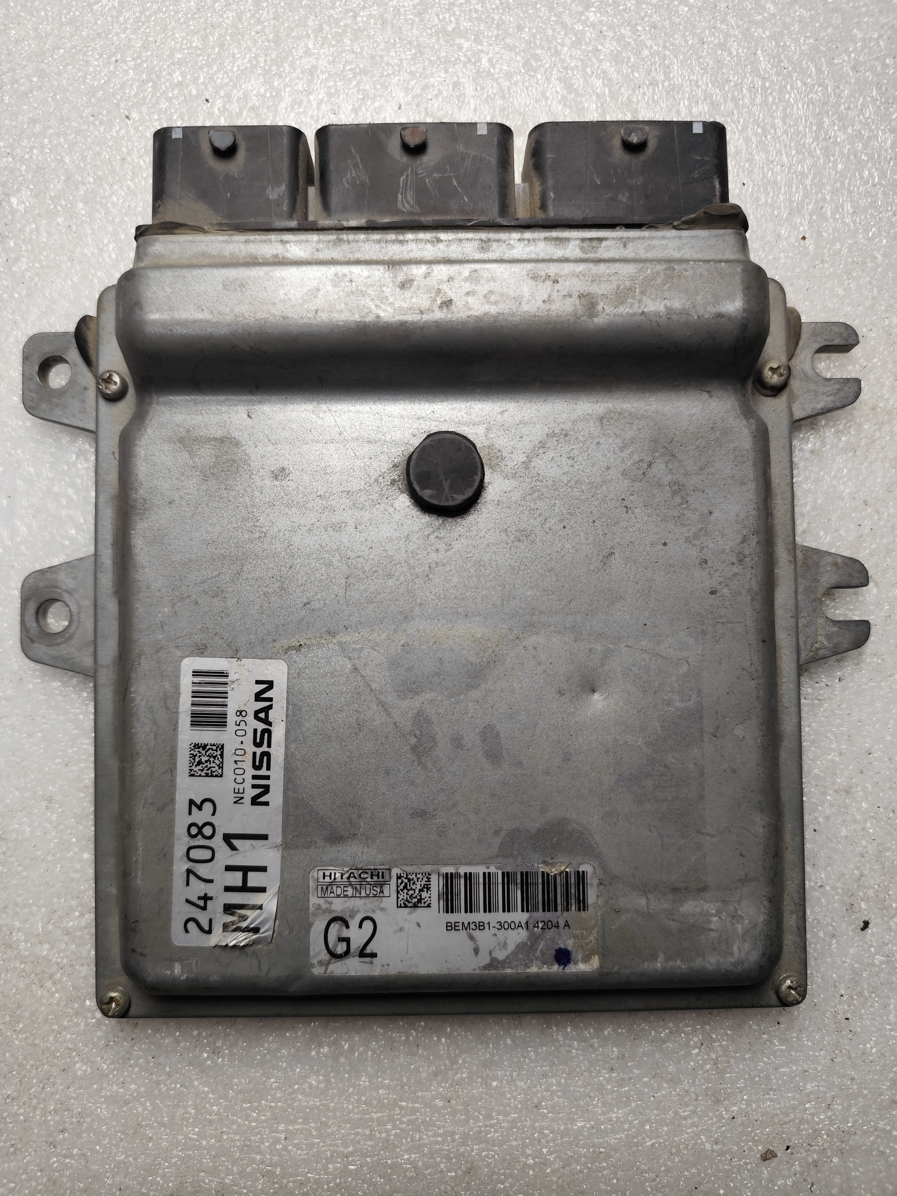 Nissan ECU – Engine Control Units | BEM3B1300A1 | Hitachi NEC010058 | Genuine Used