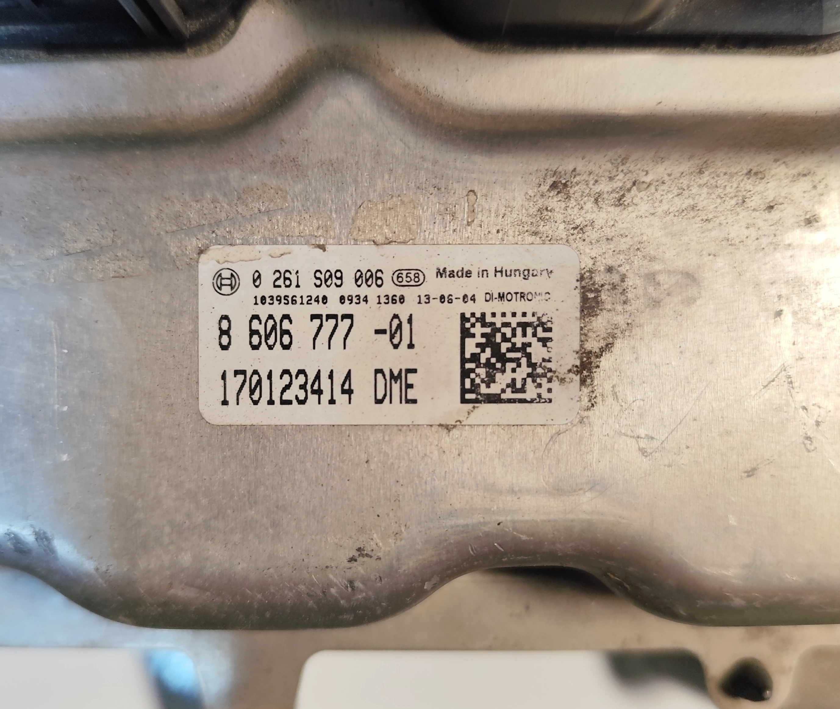 BMW ECU – Engine Control Units | 8586777 | Bosch 0261589886 | Genuine Used