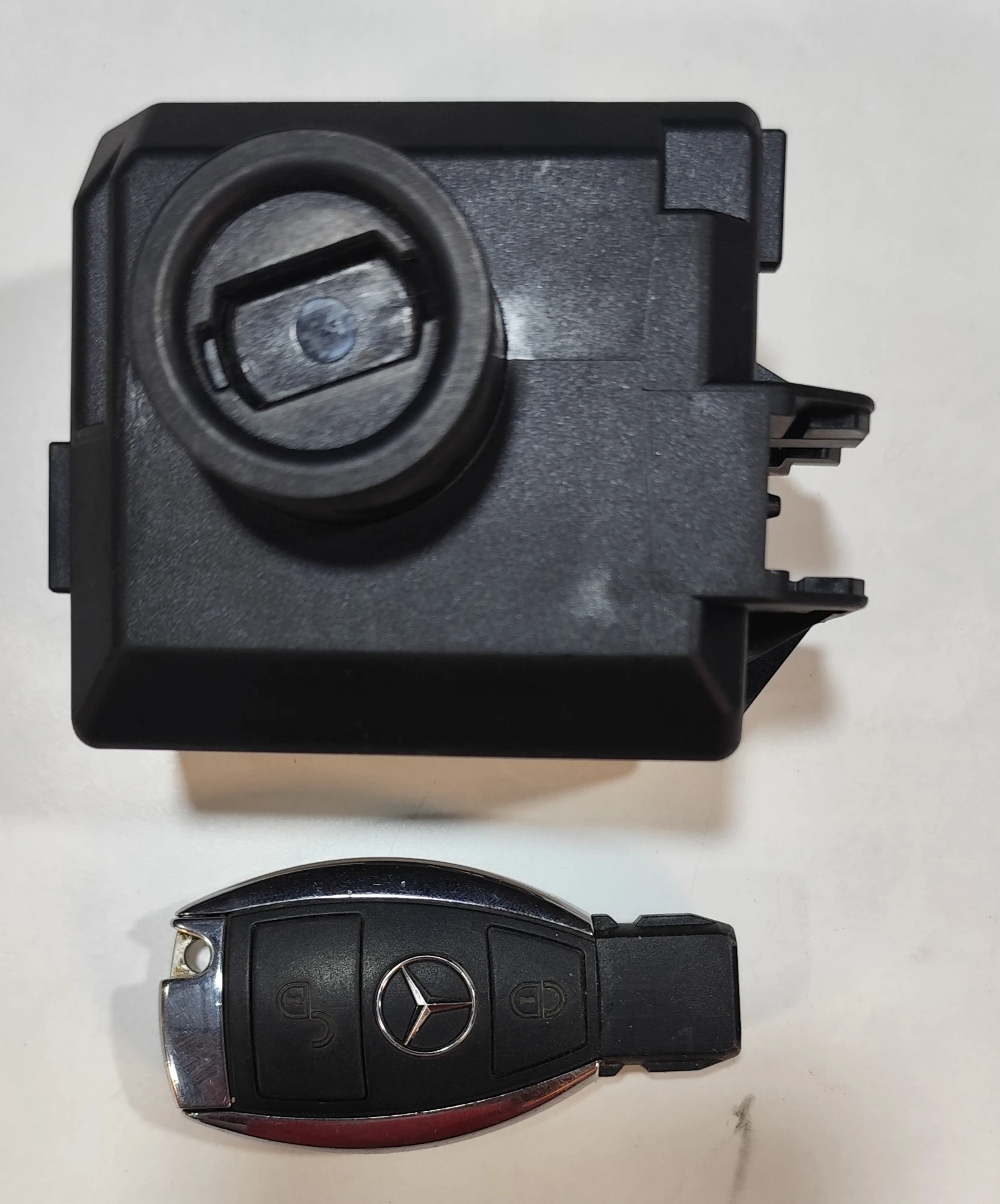 Mercedes-Benz EIS / EZS – Electronic Ignition Switches | | Genuine Used