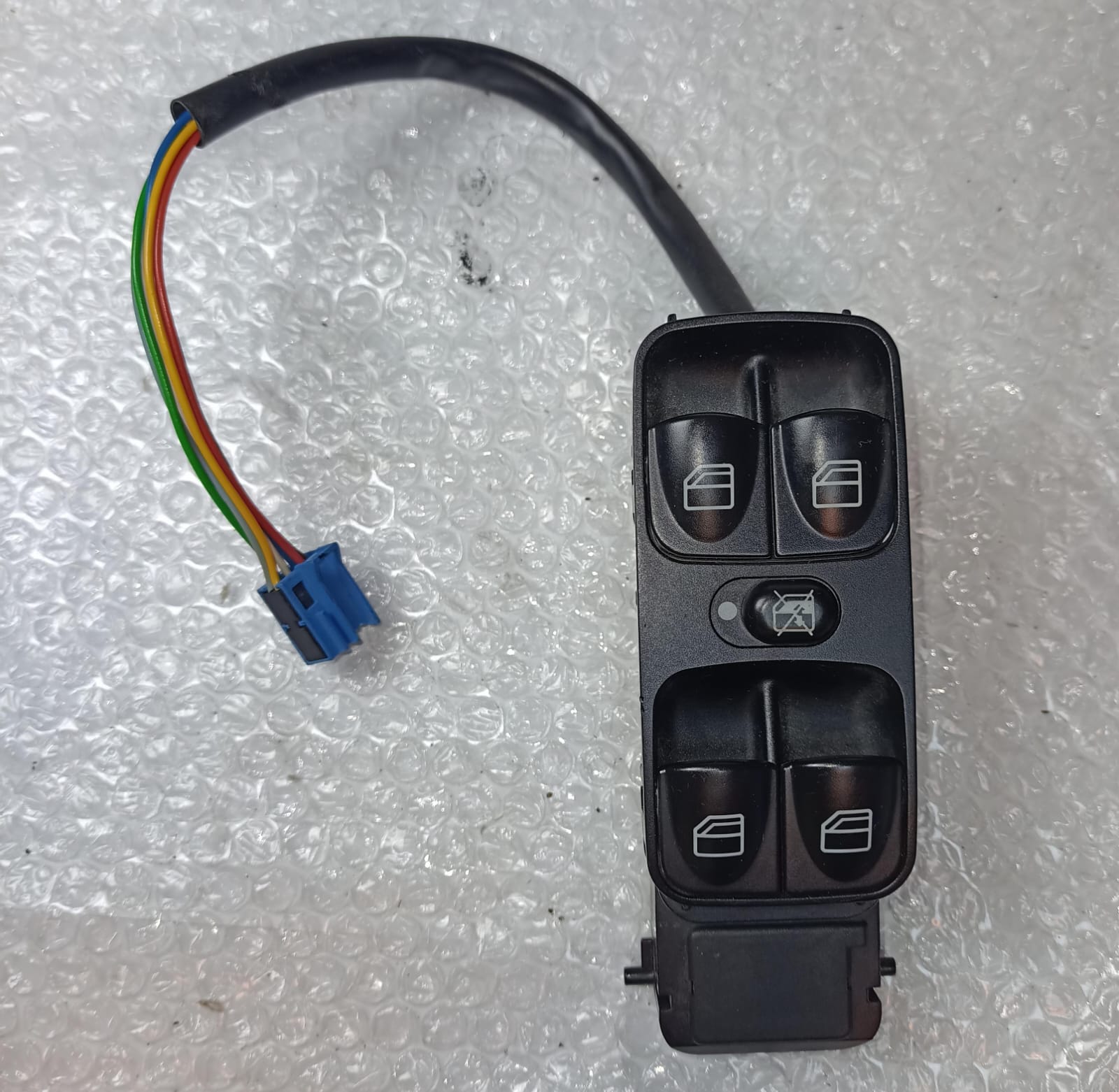 Mercedes-Benz windows control switch A2038210479